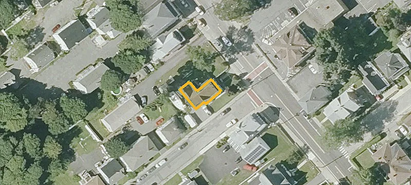 284 Ct St