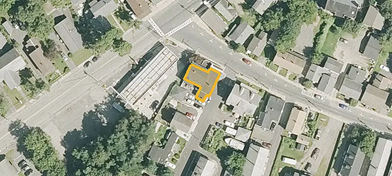 80 Pulaski St
