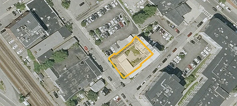 92 Holmes St, Unit 106