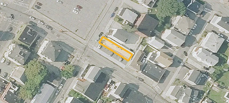144 Rodman St