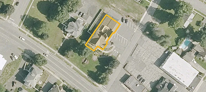 1475 Main St