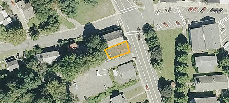 19 Russell Rd