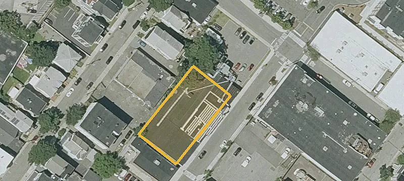 16 Garfield Ave