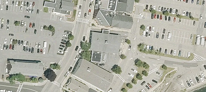 72 Frnt St
