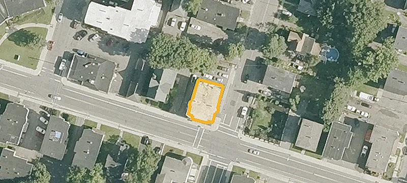218 Mechanic St