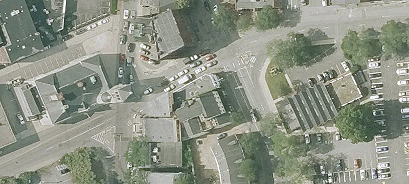 313 Central St