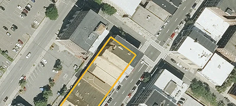 301 High St