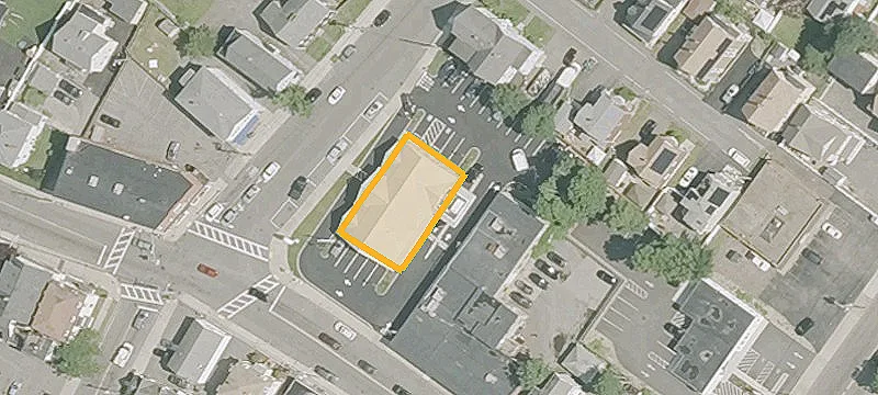 250 Maple St