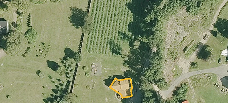 8 Hunt Rd