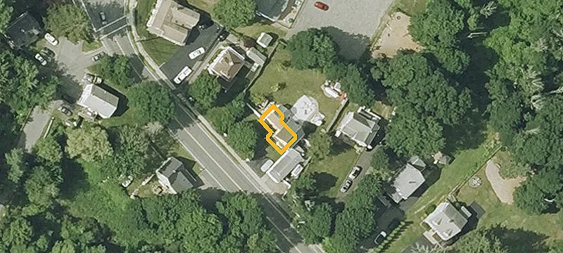 16 Water St