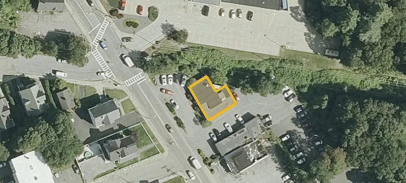 179 Main St