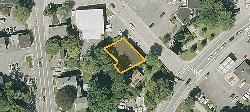 1409 Commercial St