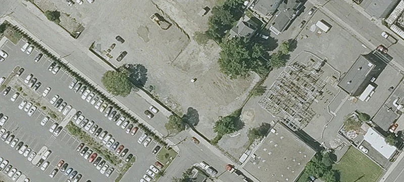 6 Scott Pl