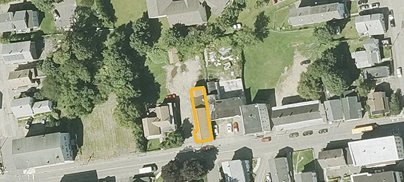 40 Chestnut St