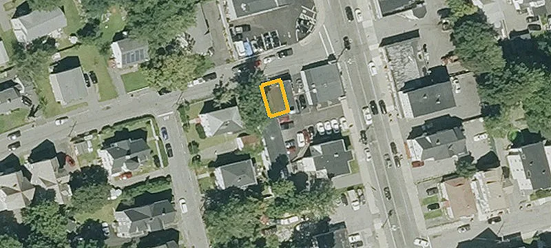 819 Main St