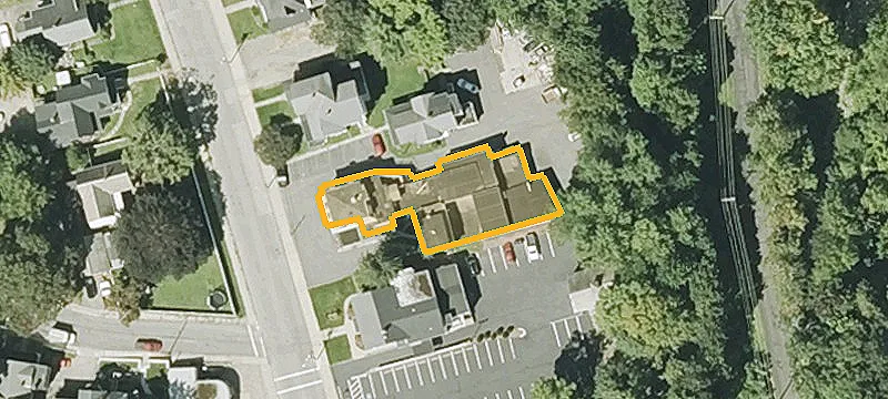 140 Hamilton St