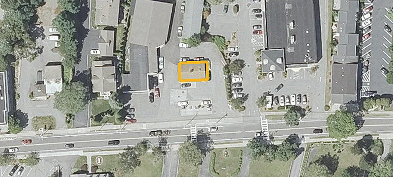 502 Main St