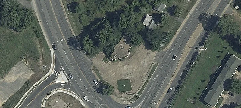 21201 Chancellors Run Rd