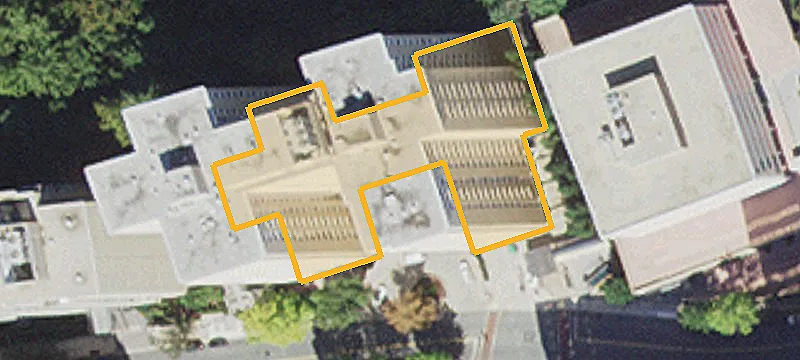 4601 Park Avep511