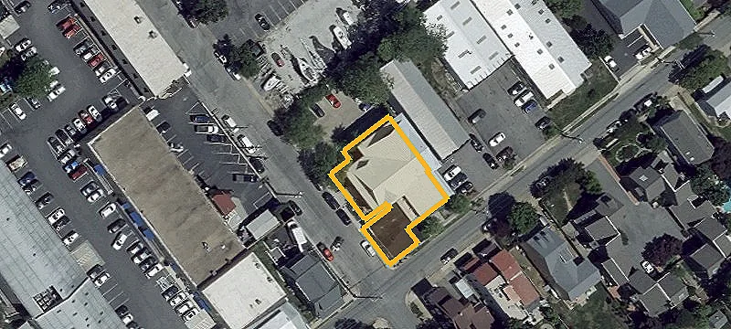 128 Severn Ave
