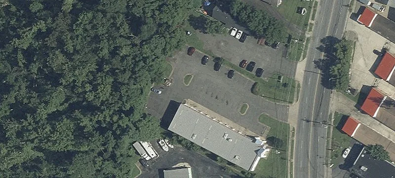 9205 Livingston Rd