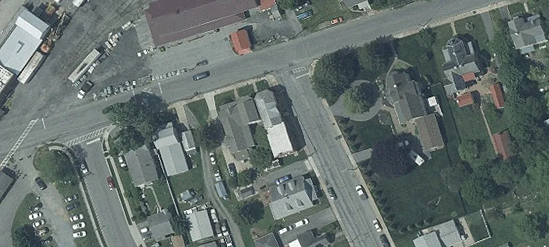 55 Maple Ave