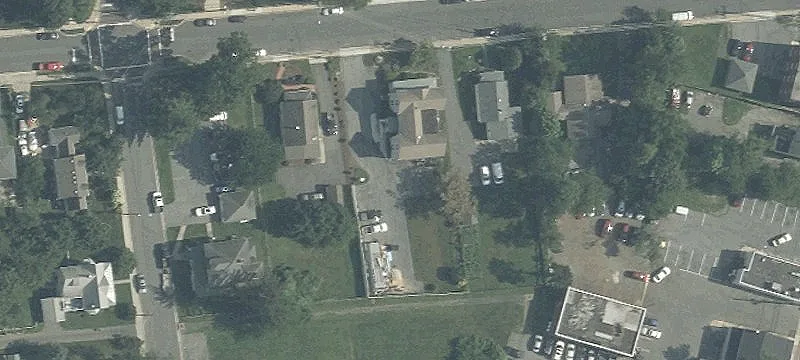 203 Brookes Ave