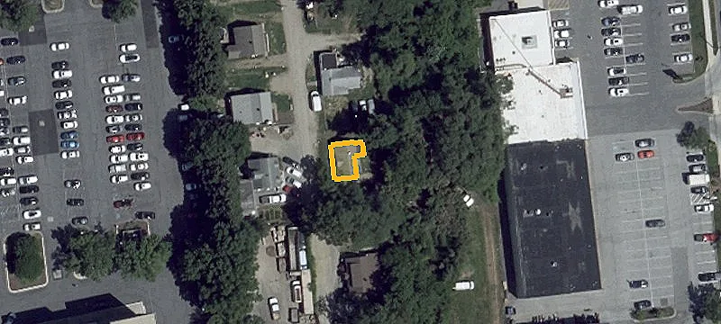 6 Spruce Ln