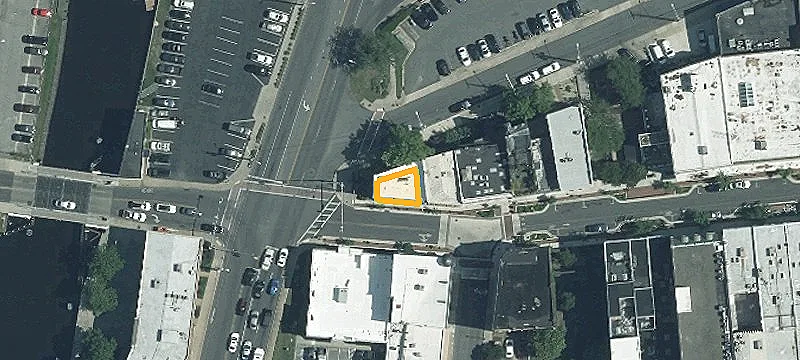 243 Main St