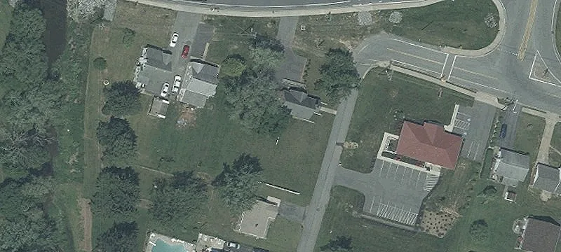 233 Patrick St