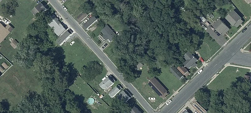 801 Park Ln