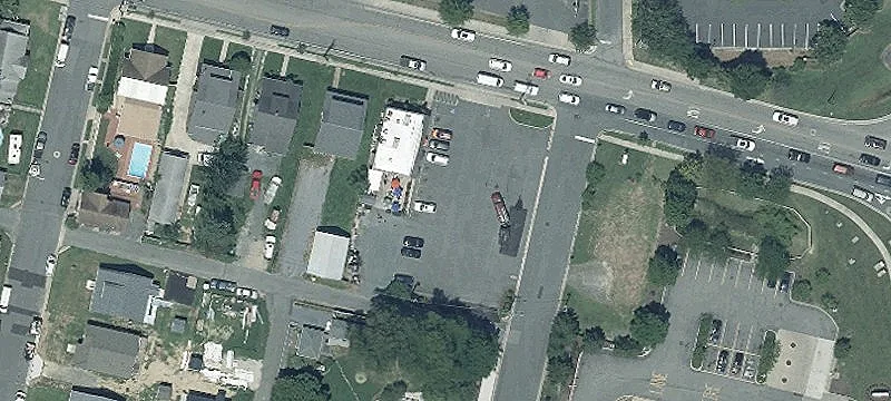 810 Dover Rd