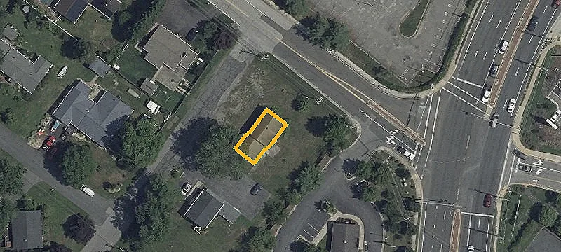3351 Hazelwood Rd