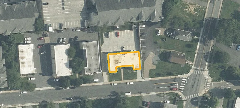 214 Brookes Ave