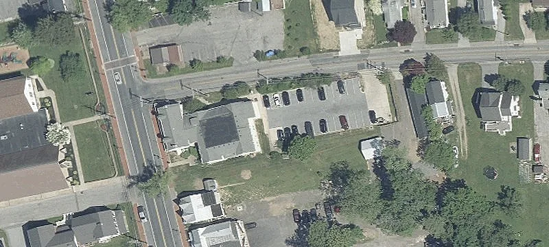 303 Main St