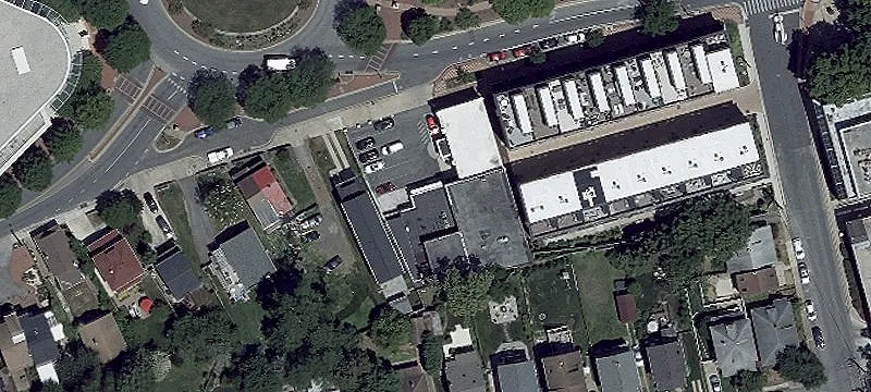49 Spa Rd