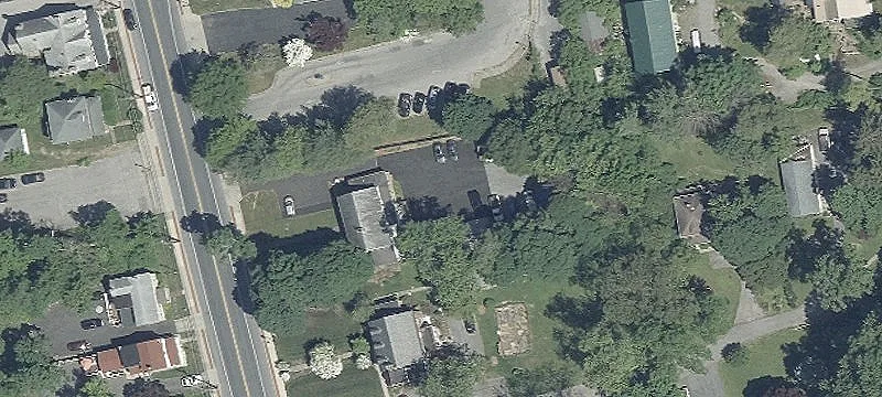 413 Main St
