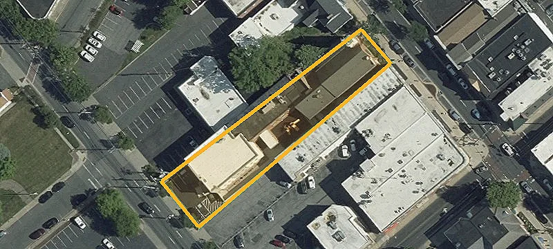 20 Main St