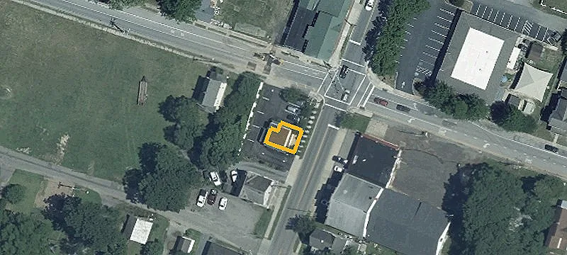 13 6th St