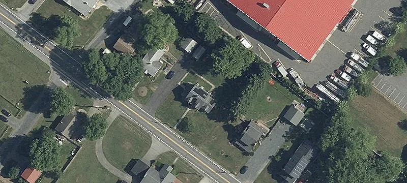 4007 Main St