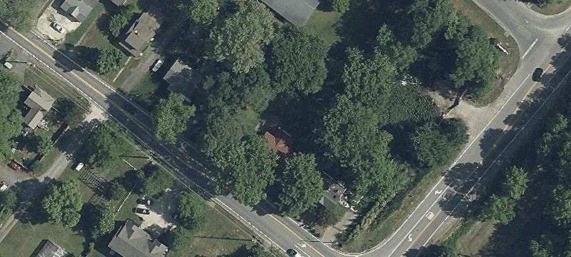4041 Main St