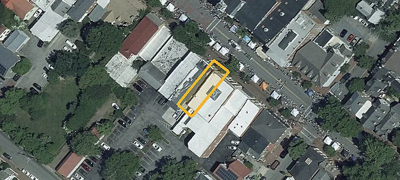 215 High St
