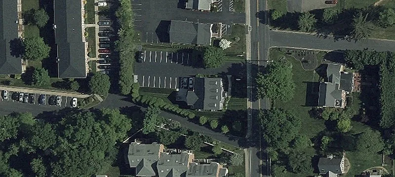 402 Hickory Ave