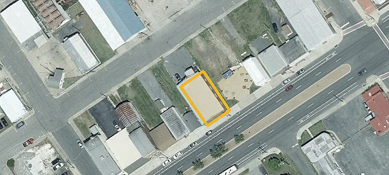 930 Main St