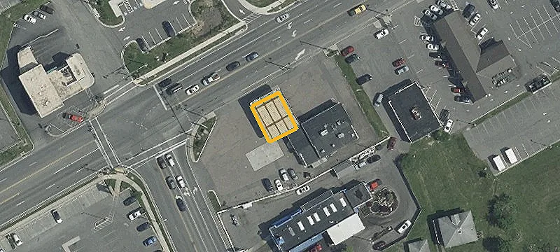 1124 National Hwy