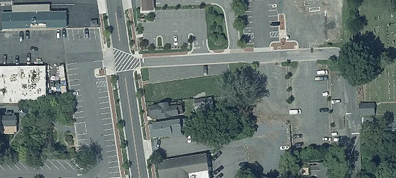 124 Harrison St