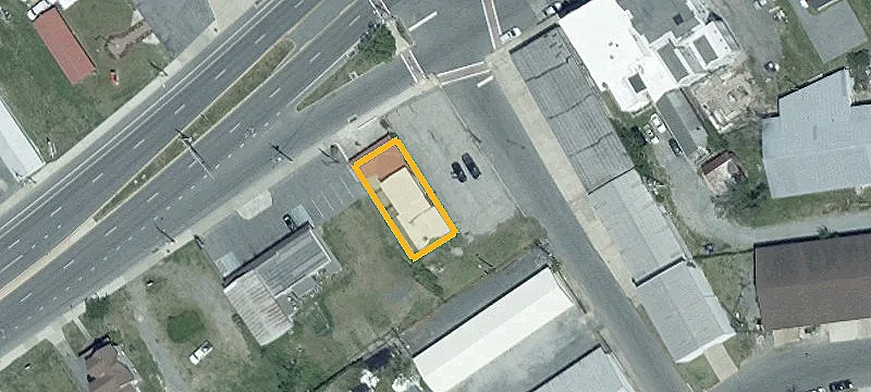 605 Main St