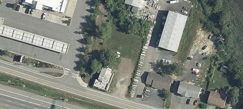 225 Saddler Rd