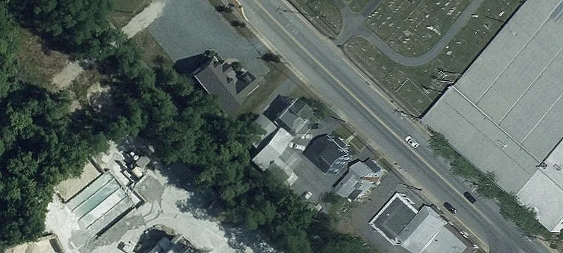 811 High St