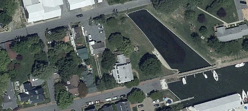205 Cherry St